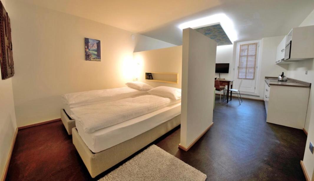Aymon De Challant Appartement Аоста Екстер'єр фото