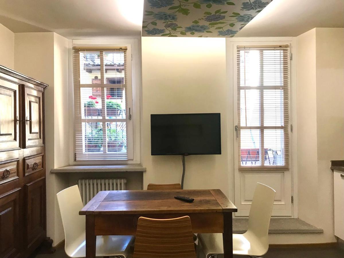 Aymon De Challant Appartement Аоста Екстер'єр фото