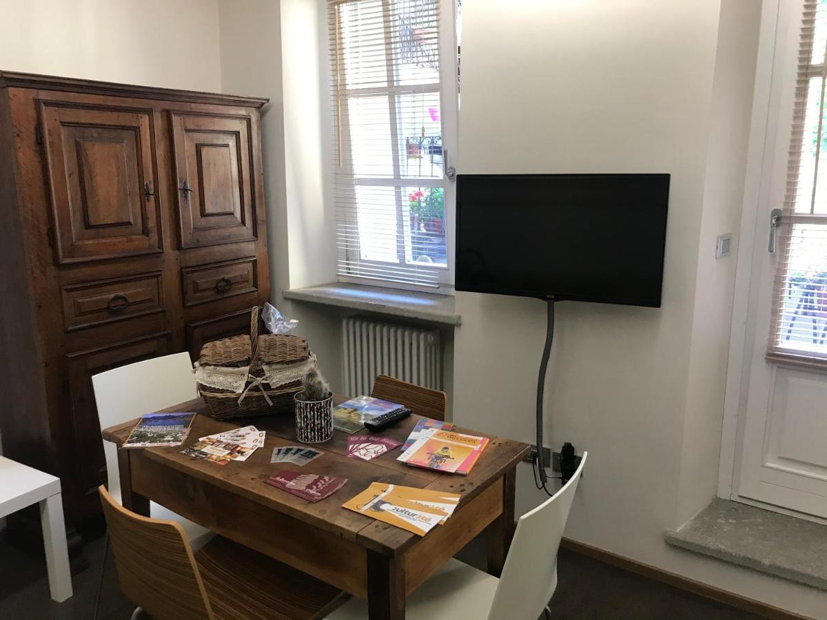 Aymon De Challant Appartement Аоста Екстер'єр фото